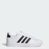 Επωφεληθείτε από τις εκπτώσεις έως 50% στο Adidas Outlet