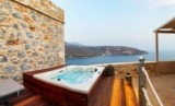Akrolithi Boutique Hotel – Οίτυλο, Μάνη ✦ 2 Ημέρες (1 Διανυκτέρευση) ✦ 2 άτομα ✦ 2 ✦ έως 16/11/2026 ✦ Early check in και Late check out κατόπιν διαθεσιμότητας! – €127 | Ekdromi.gr